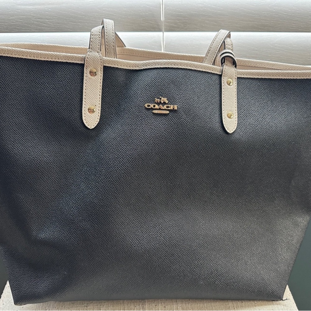 Coach Black Leather Tote - Reversable
